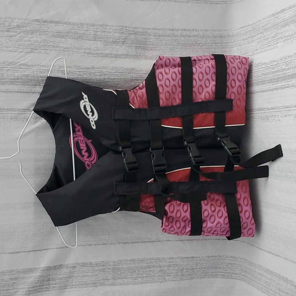Adult Ladies Water Safety Life Vest  Size Small in Pink and Black